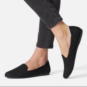 Rothy’s - women’s Honey comb Loafer Black knit shoes size 8.5